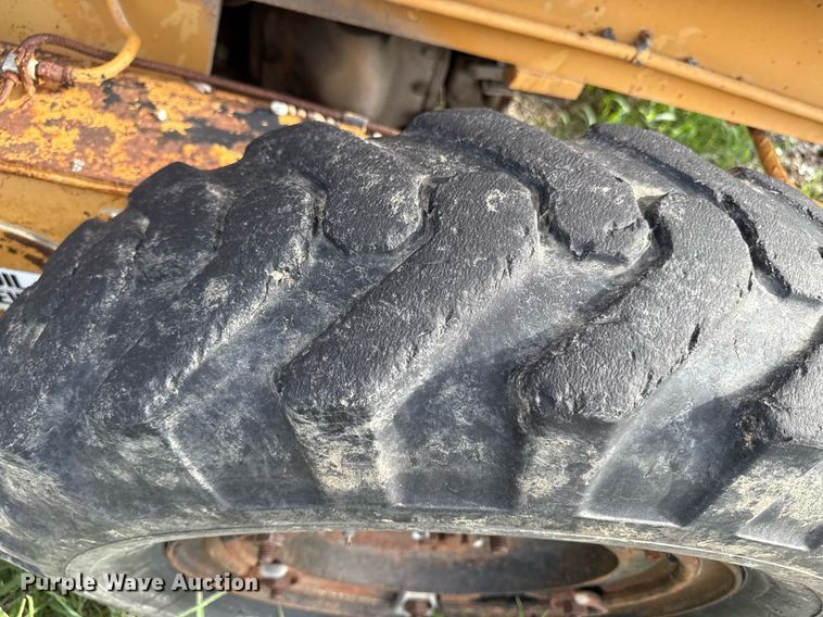 image for item ED4372 1973 Galion 503 Series L rigid frame motor grader