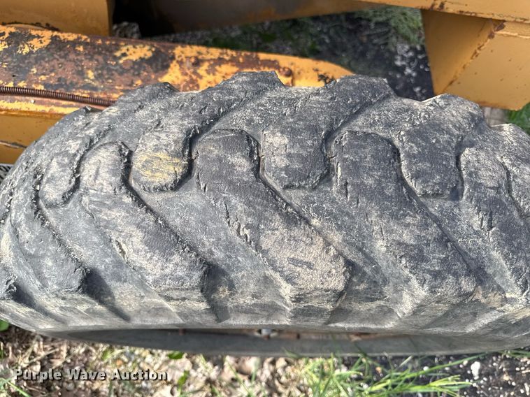 image for item ED4372 1973 Galion 503 Series L rigid frame motor grader