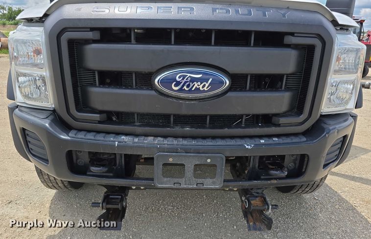 image for item EF3608 2011 Ford F550 XL Super Duty dump truck