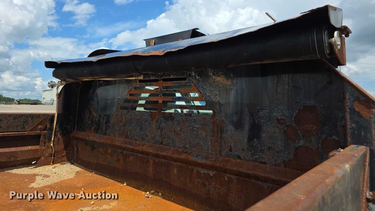 image for item EF3608 2011 Ford F550 XL Super Duty dump truck