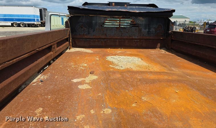 image for item EF3608 2011 Ford F550 XL Super Duty dump truck