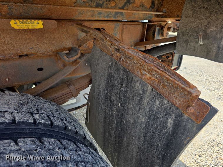 image for item EF3608 2011 Ford F550 XL Super Duty dump truck