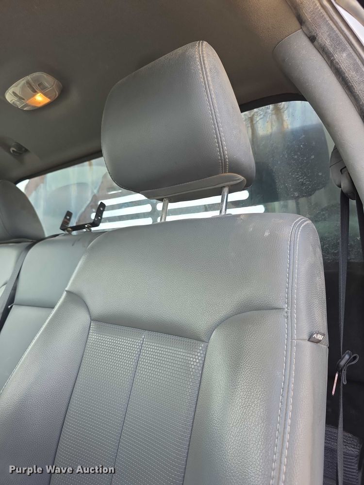 image for item EF3608 2011 Ford F550 XL Super Duty dump truck