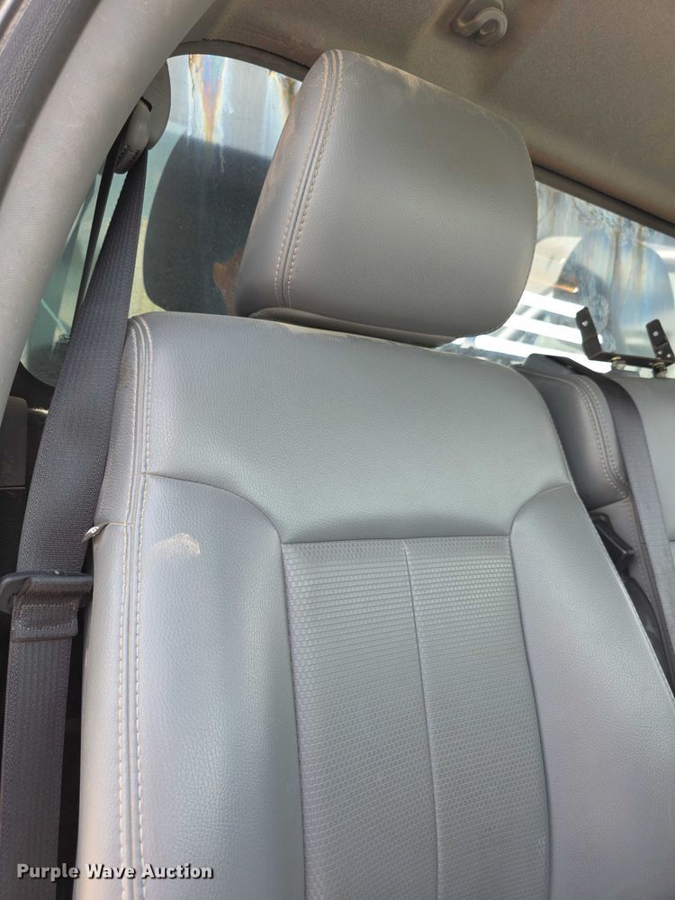 image for item EF3608 2011 Ford F550 XL Super Duty dump truck