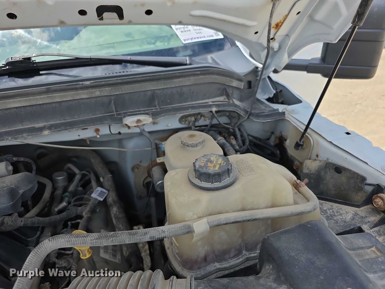 image for item EF3608 2011 Ford F550 XL Super Duty dump truck