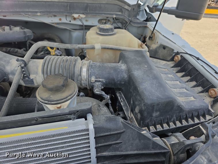 image for item EF3608 2011 Ford F550 XL Super Duty dump truck