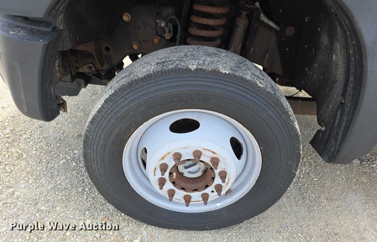 image for item EF3608 2011 Ford F550 XL Super Duty dump truck