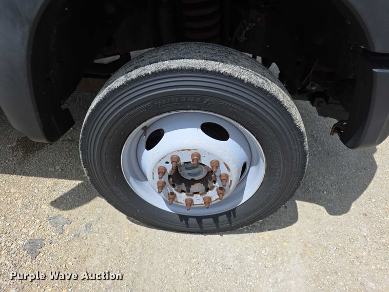 image for item EF3608 2011 Ford F550 XL Super Duty dump truck