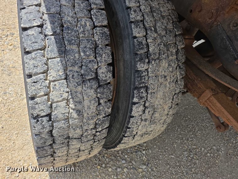 image for item EF3608 2011 Ford F550 XL Super Duty dump truck