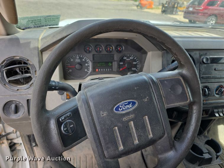 image for item EF3609 2010 Ford F550 XL Super Duty dump truck