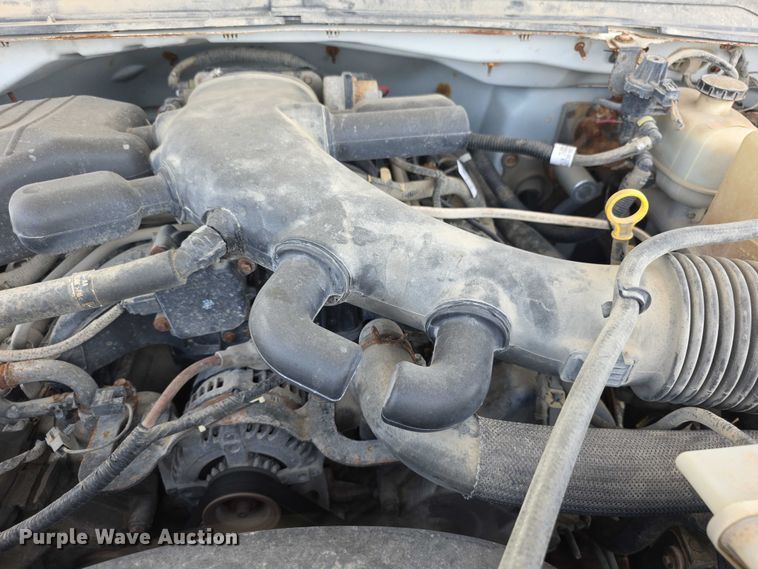 image for item EF3609 2010 Ford F550 XL Super Duty dump truck