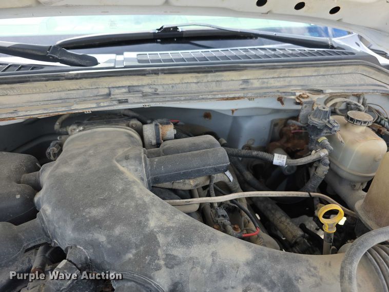 image for item EF3609 2010 Ford F550 XL Super Duty dump truck