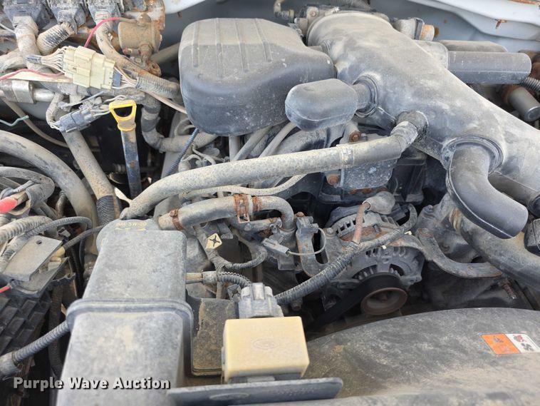 image for item EF3609 2010 Ford F550 XL Super Duty dump truck