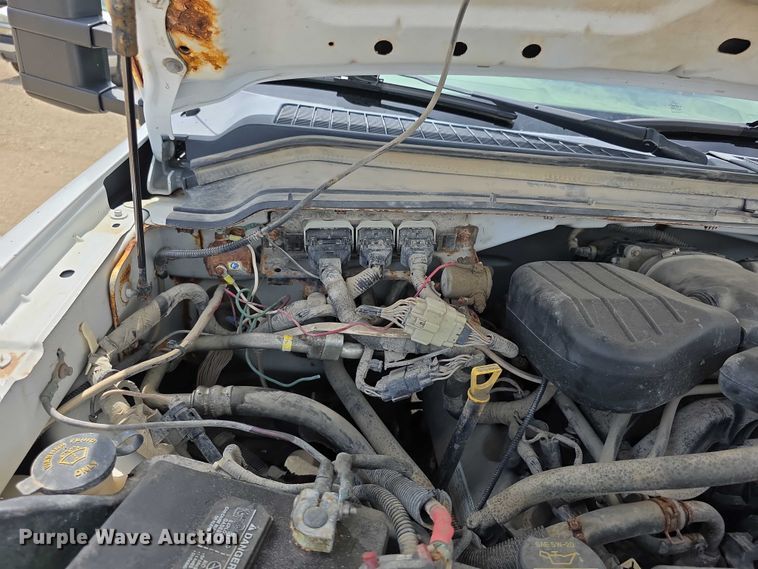 image for item EF3609 2010 Ford F550 XL Super Duty dump truck