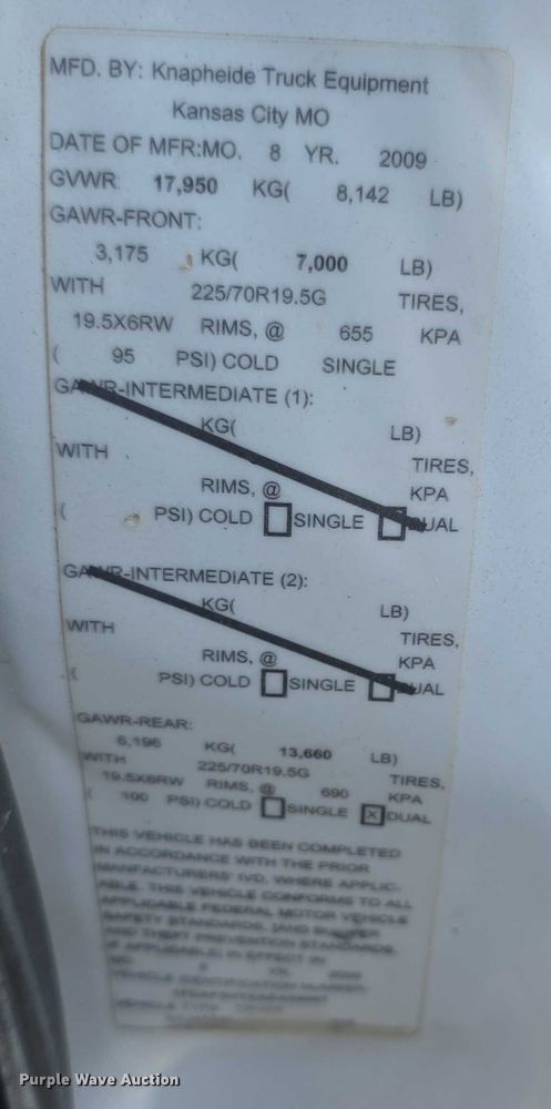 image for item EF3609 2010 Ford F550 XL Super Duty dump truck