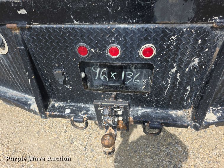 image for item EF3611 2013 Ford  F550 XL Super Duty flatbed truck