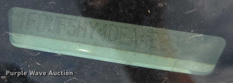 image for item EF3611 2013 Ford  F550 XL Super Duty flatbed truck