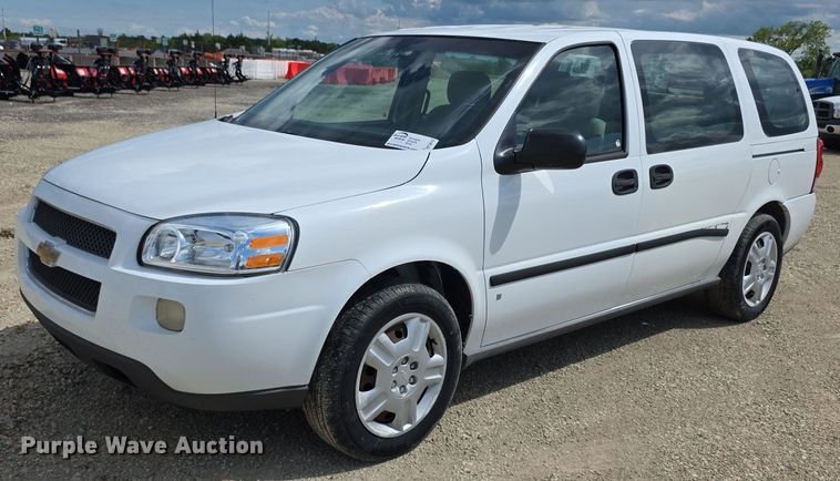 image for item EF3612 2007 Chevrolet Uplander LS van