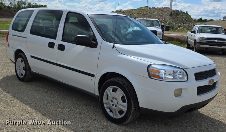 image for item EF3612 2007 Chevrolet Uplander LS van