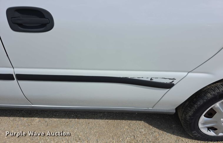 image for item EF3612 2007 Chevrolet Uplander LS van