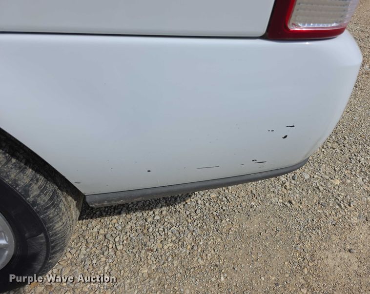 image for item EF3612 2007 Chevrolet Uplander LS van