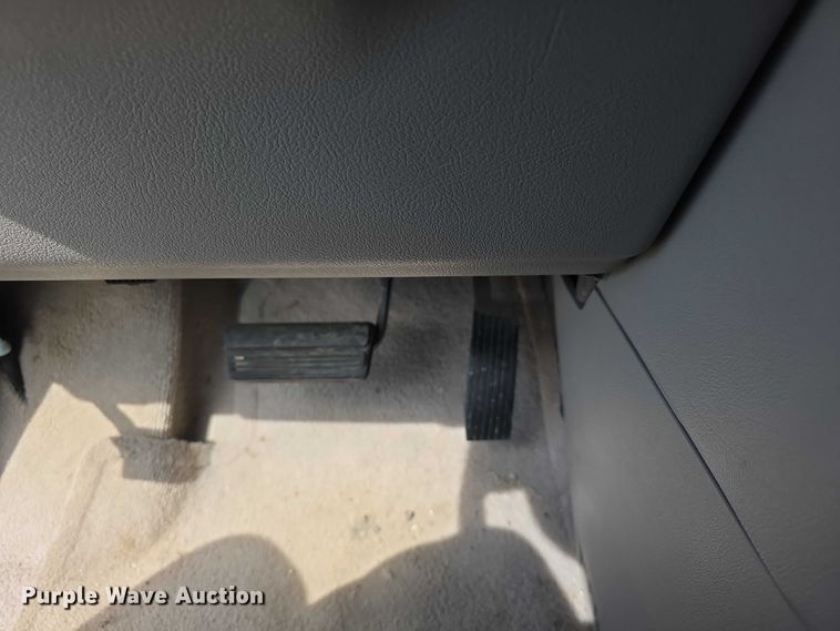 image for item EF3612 2007 Chevrolet Uplander LS van