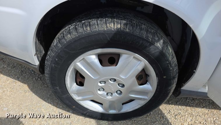 image for item EF3612 2007 Chevrolet Uplander LS van