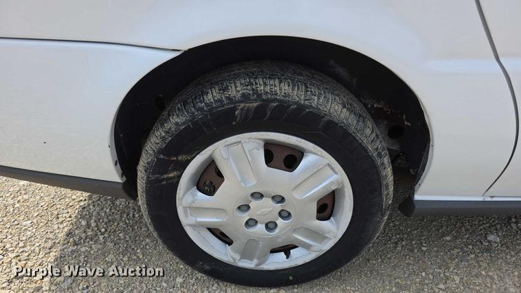 image for item EF3612 2007 Chevrolet Uplander LS van