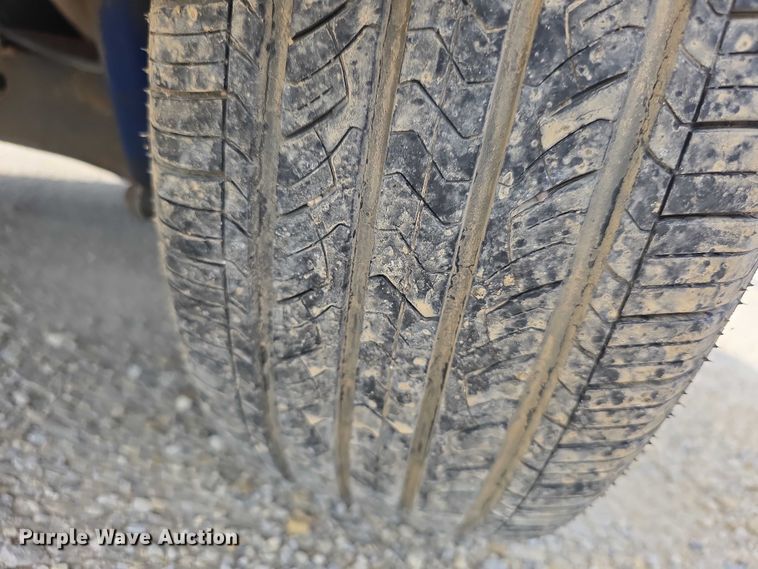 image for item EF3612 2007 Chevrolet Uplander LS van