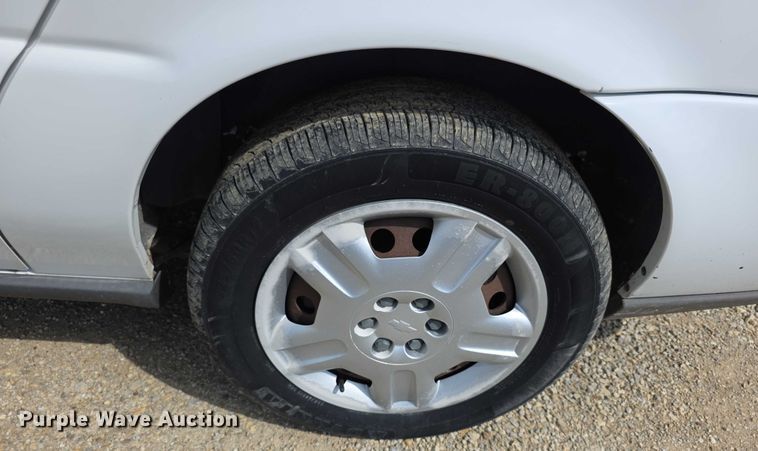 image for item EF3612 2007 Chevrolet Uplander LS van