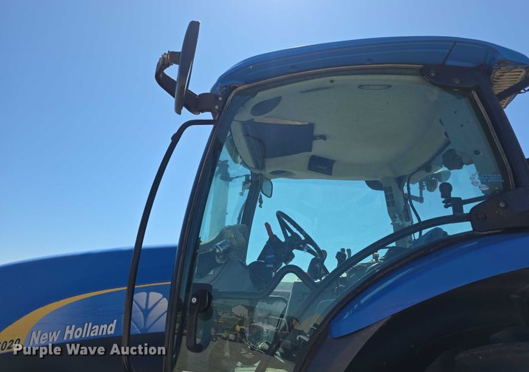 image for item EF3615 2012 New Holland T6020 Plus MFWD tractor