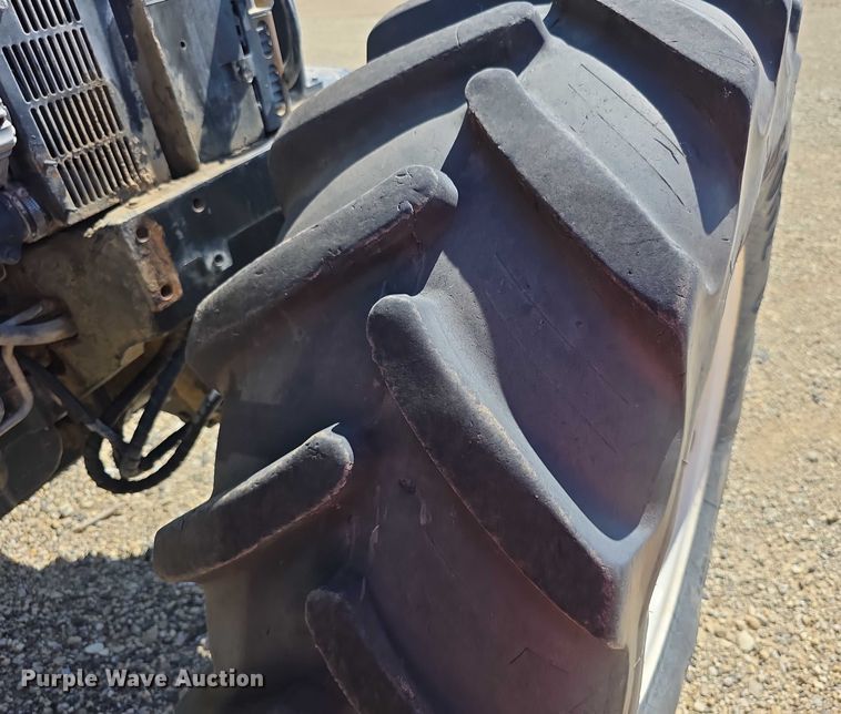 image for item EF3615 2012 New Holland T6020 Plus MFWD tractor