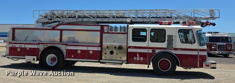 image for item EF3617 1990 Federal Motors E-One ladder fire truck