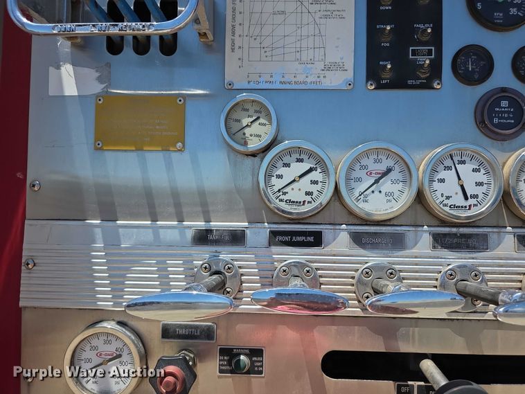 image for item EF3617 1990 Federal Motors E-One ladder fire truck