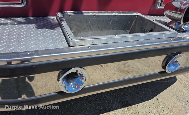 image for item EF3617 1990 Federal Motors E-One ladder fire truck