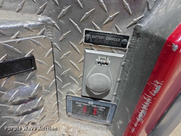 image for item EF3617 1990 Federal Motors E-One ladder fire truck