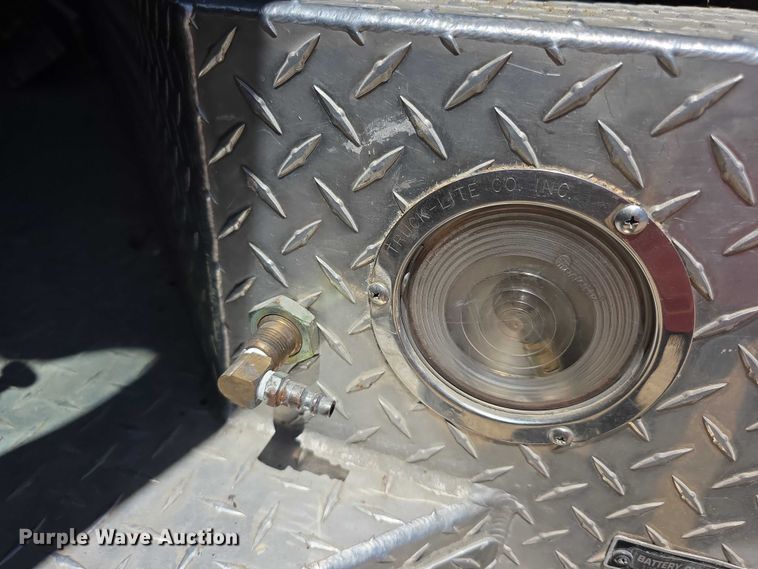 image for item EF3617 1990 Federal Motors E-One ladder fire truck