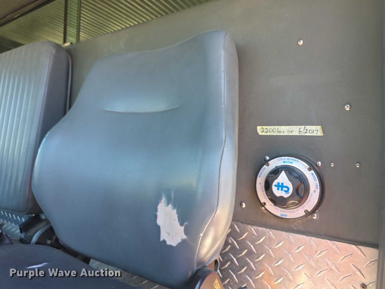 image for item EF3617 1990 Federal Motors E-One ladder fire truck