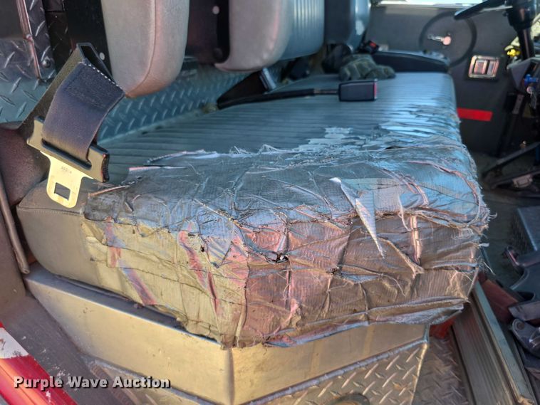 image for item EF3617 1990 Federal Motors E-One ladder fire truck