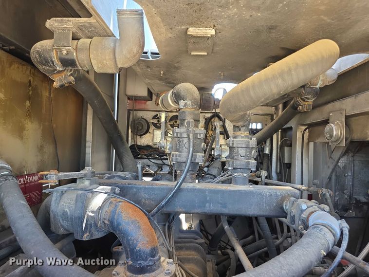 image for item EF3617 1990 Federal Motors E-One ladder fire truck