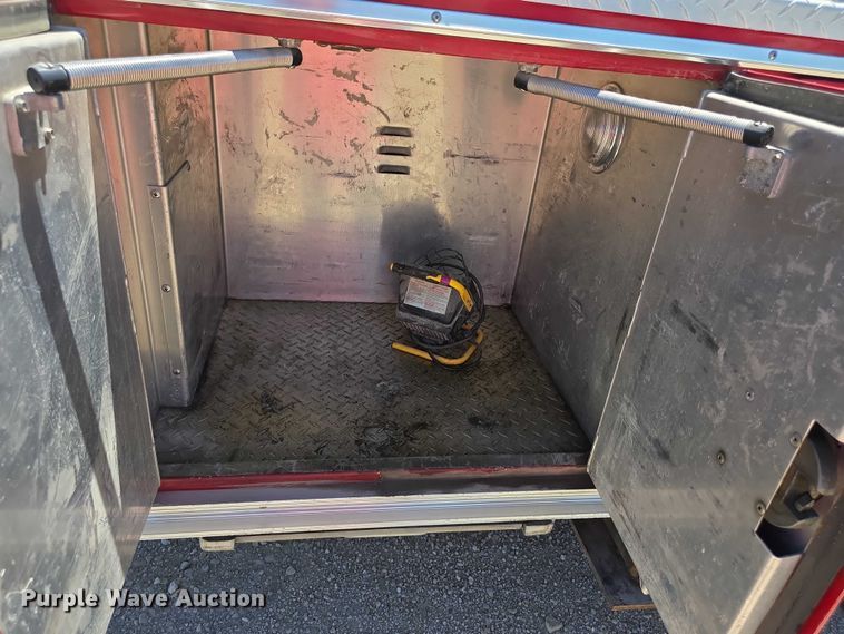 image for item EF3617 1990 Federal Motors E-One ladder fire truck