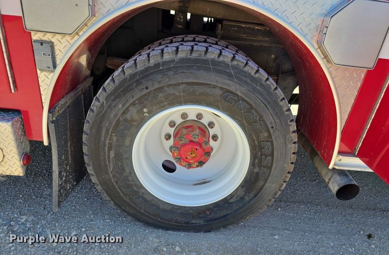 image for item EF3617 1990 Federal Motors E-One ladder fire truck