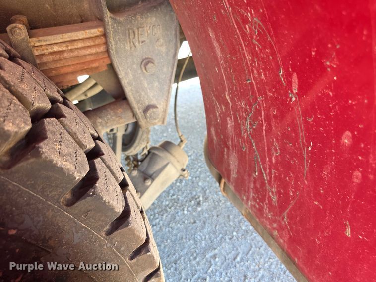 image for item EF3617 1990 Federal Motors E-One ladder fire truck