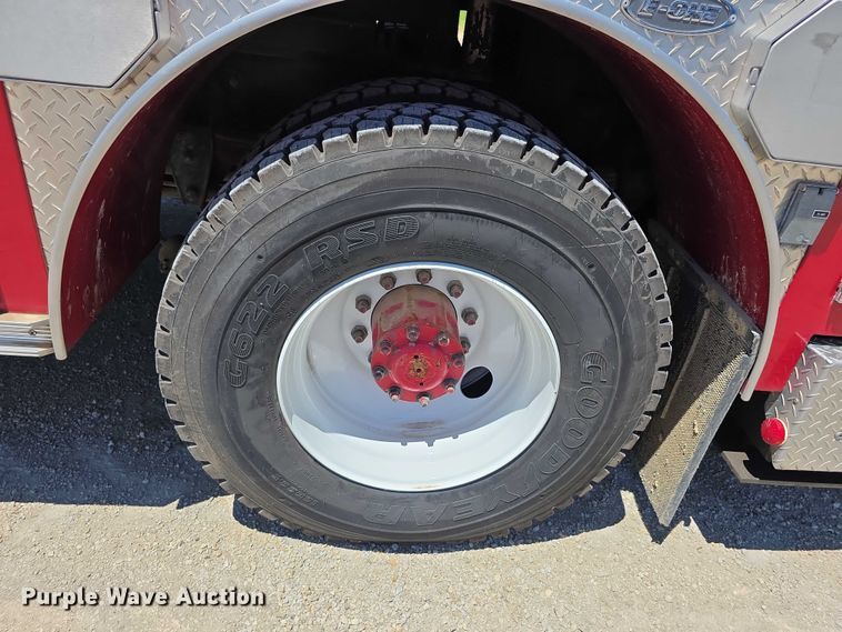 image for item EF3617 1990 Federal Motors E-One ladder fire truck