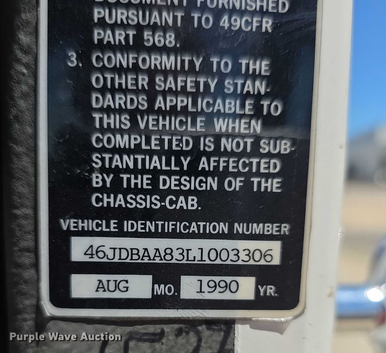 image for item EF3617 1990 Federal Motors E-One ladder fire truck