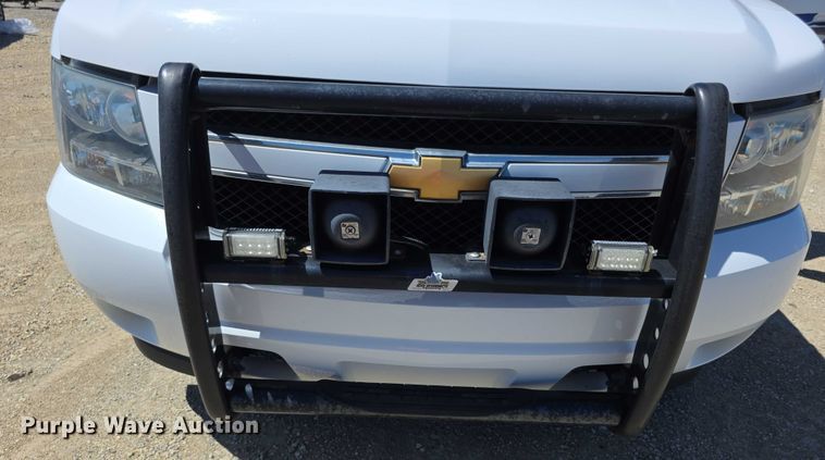 image for item EF3621 2012 Chevrolet Suburban 1500 SUV