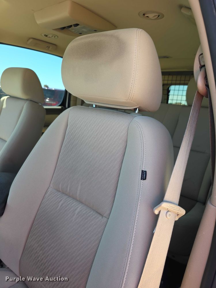 image for item EF3621 2012 Chevrolet Suburban 1500 SUV