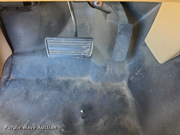 image for item EF3621 2012 Chevrolet Suburban 1500 SUV