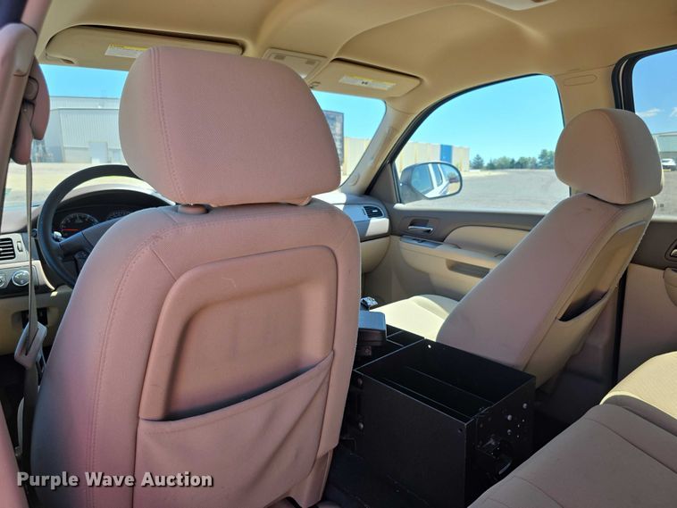 image for item EF3621 2012 Chevrolet Suburban 1500 SUV