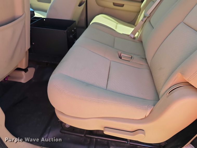 image for item EF3621 2012 Chevrolet Suburban 1500 SUV